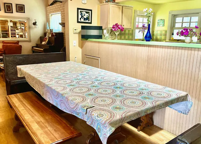 San Luis Obispo Hostel